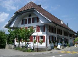 Landgasthof-Hotel Adler, hotel u gradu 'Langnau'