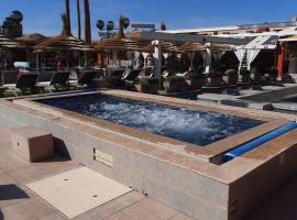 Résidence Habiba, hotel con parcheggio a Marrakech