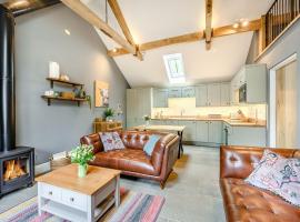 The Cow Shed - Uk38575, hotel in Aston Cantlow