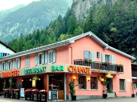 LES TOURISTES, hotel v destinaci Le Chatelard