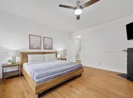 Bloomfield/Shadyside @H Spacious and Quiet Private Bedroom with Shared Bathroom