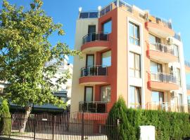 Fantasy Apartments Saint Constantine and Helena Resort, hotel que acepta mascotas en Saints Constantine and Helena