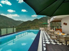 Vyom Boutique Hotel Rishikesh, hotel near Dehradun Airport - DED, Rishīkesh
