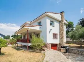 Casa Hortensia. Barbacoa en Robledo de Chavela