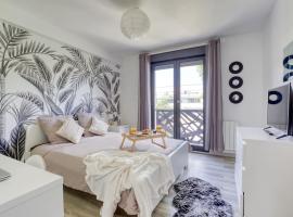 Le Central - Parking - 10' Paris - 30' Disneyland, hotel en Fontenay-sous-Bois