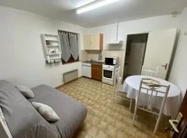 Logement individuel circuit 24h du Mans ou autre