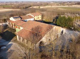 Agriturismo con Cucina tipica Nuova Scardua, hotel i Cavriana