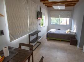 Mini Loft, bed and breakfast en Godoy Cruz