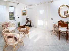 Eliana's Apartments - Mares e Montes