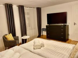 VOH Studio MITTEN in Vohenstrauß, Smart-TV, Parkplatz, hotel i Vohenstrauß