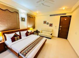 Hotel Signature Suites Sector 51 Noida Couple Friendly, hotel in Noida