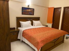 3 Bed Apartment, partmenti szállás Karacsiban