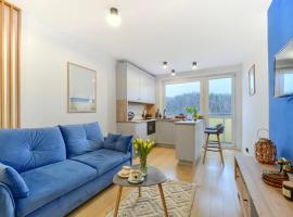 Apartament 4 Pory Roku PRZY PLAŻY Z WIDOKIEM NA MORZE, отель в Гдыне
