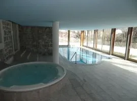 Luxury Apartment, Panoramic Mountain Views, 5* Spa Facilities - 4 Bedroom