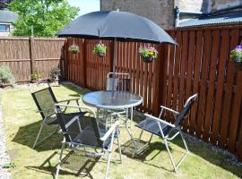 Acorn Cottage, pet-friendly hotel in Cononbridge