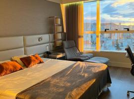 BH PARA 2 - HOTEL LUXO Apartamento Particular Savassi, hotel em Belo Horizonte