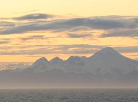 Lost Anchor Cabins - Ocean-view cabins on the bluff، مكان للإقامة في Anchor Point