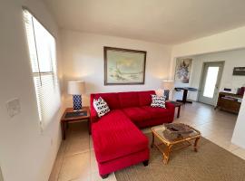 Casey Key Beach Rentals, hotel in Nokomis