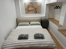 BLISS - Arbeitsplatz, Docking Station, Netflix, hotell nära Frauenmuseum Wiesbaden, Wiesbaden