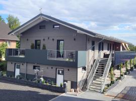 APPARTEMENTHAUS "AM KORNFELD" - 10 Apartments, 40 Betten, Raucher-Balkon, Waschraum, apartamentai mieste Liunenas