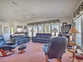 Lady Lake House with Lanai and Community Pool!