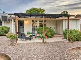 Delightful Sun City Retreat - Great Location!, villa in Sun City