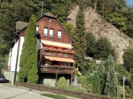 Haus Wander-Lust, cheap hotel in Lauterbach