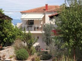 Meraki, hotel v destinaci Selianitika