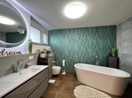 Ferienwohnung Hinz, hotel v destinaci Deggenhausertal