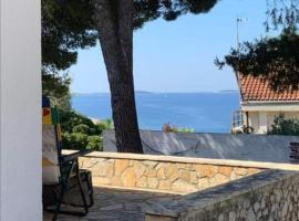 HOUSE Kod dide, villa in Primošten