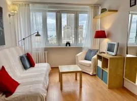 PALACE 4 WiFi 65'TV Netflix HBOGO Disney AppleTV