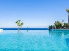 Elegant apartment, stunning views, fully renovated in la Hacienda del Senorio de Cifuentes