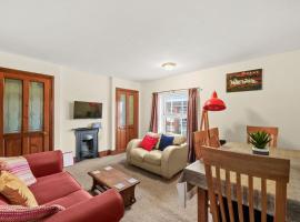 Lovely 2 bedroom duplex apartment, Maidstone sleeps 5 – apartament w mieście Aylesford