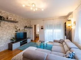 Flexible SelfCheckIns 40 - Zagreb - Parking - Big Loggia - New - 2 beedroms