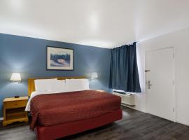 Rodeway Inn & Suites Sidney Historic Downtown I-80，西德尼的飯店
