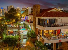 Hostel 32, hotel v destinaci Punta del Este