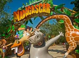 N10104 Férias Praia e Beto Carrero Nautilus H Club