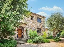 Stunning Home In Grasse With 3 Bedrooms, Outdoor Swimming Pool And Swimming Pool