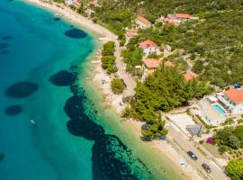 Amazing Home In Martinscica, hotel com spa em Martin&scaron;ćica