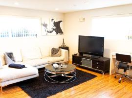 Luxury Beverly Hills Apartment