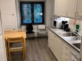 2nd floor apartment near Meyer gate. Free parking, self-catering accommodation in Turku