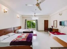 Hill Crown Hotel & Resort