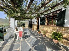 La Alberguería complejo rural, hotel u gradu 'Cañamero'