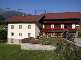 Bauernhof Strieder, budget hotel sa Maria Luggau