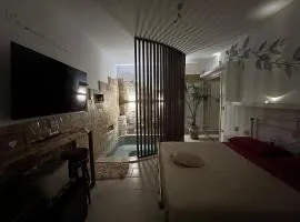 Lemon Suite-Luxury