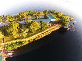 Lake Safari Lodge, hotel in Siavonga