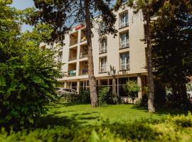 Hotel Carmen, hotel i Eforie Nord