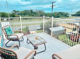 The Luv Shack at the Beach, apartment in Yeppoon