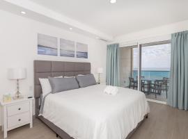 Brand New Contemporary 2 BD Oceanfront Condo at Encantame Towers Verano E302, condo in Playa Encanto