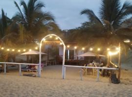 Hospedaje "Las Brisas de Zorritos", вариант жилья у пляжа в городе Сорритос